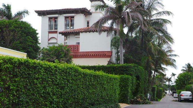 122 Kings Road is part of the Mediterranean Revival-style Cielito Lindo estate under consideration for landmarking.