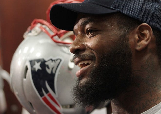 Pats tight end Martellus Bennett learned about his new teammates by riding with them to and from practice this summer.