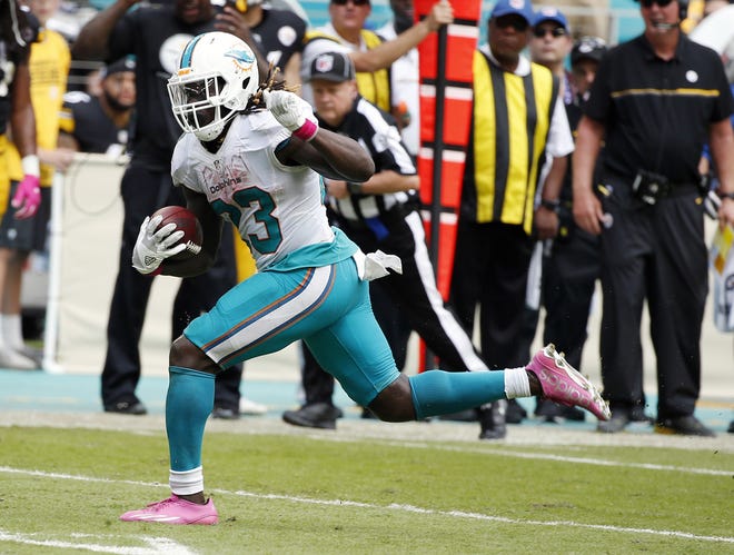 Miami Dolphins running back Jay Ajayi will try to run for 200 yards for the third straight game on Sunday when his team faces the Jets. Associated Press
