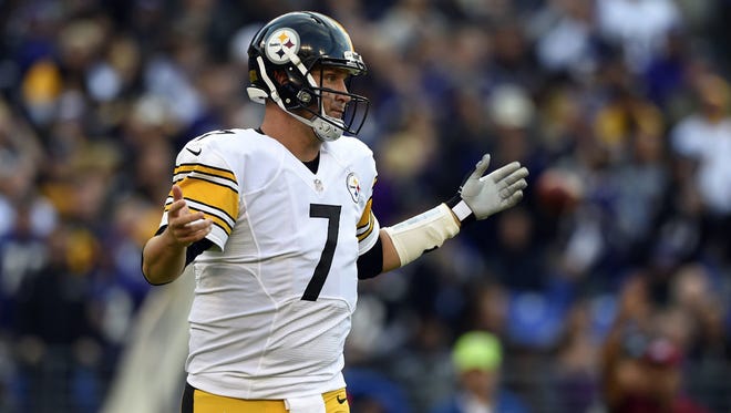 Pittsburgh Steelers quarterback Ben Roethlisberger gestures after not being able to convert for a first down in the second half of a game against the Baltimore Ravens on Sunday. (Associated Press)