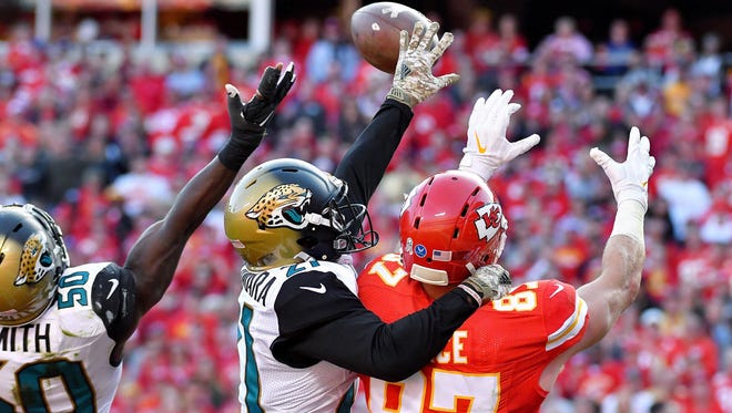 Jaguars cornerback Prince Amukamara deflects a pass intended for Kansas City Chiefs tight end Travis Kelce, who was then ejected from the game for unsportsmanlike conduct following the play, in the fourth quarter on Sunday at Arrowhead Stadium in Kansas City. (TNS)