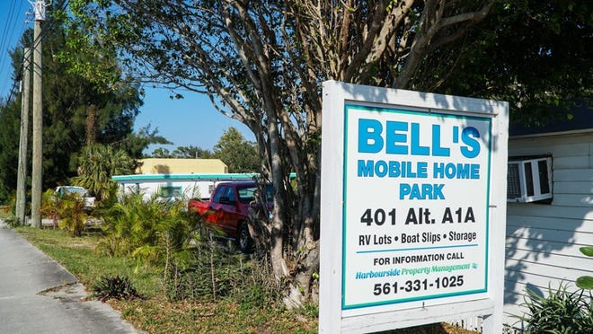 Bell’s Mobile Home Park off of Alternate A1A in Jupiter on November 16, 2016. (Richard Graulich / The Palm Beach Post)
