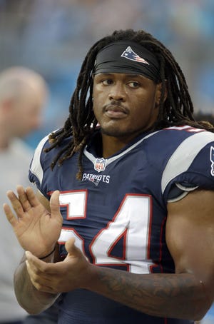 Named a captain for the first time this season, Patriots linebacker Dont'a Hightower is embracing his new leadership role.
