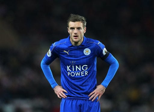 Leicester City's Jamie Vardy stands dejected after Sunderland's Jermain Defoe scored his side's second goal during the English Premier League soccer match between Sunderland and Leicester City, at the Stadium of Light, in Sunderland, England, Saturday Dec. 3, 2016. (Scott Heppell/PA via AP)