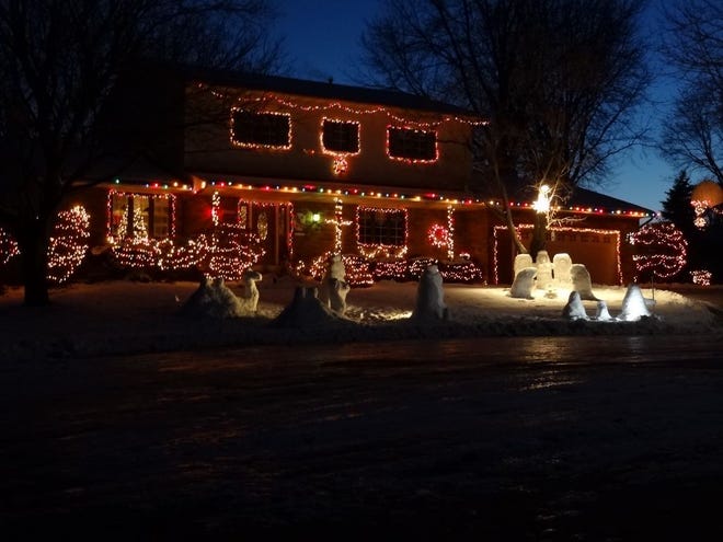 The Zerull family, who live on Quail Court in Country Manor, were the winners of the 2016 holiday lighting contest sponsored by the City of Geneseo and Geneseo Municipal Utilities.