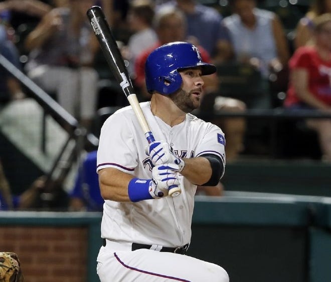 The Red Sox have signed Mitch Moreland to help replace the offense they'll lose with David Ortiz' retirement. Morleland is a career .254 hitter who had 22 home runs and 60 RBI last season with Texas.