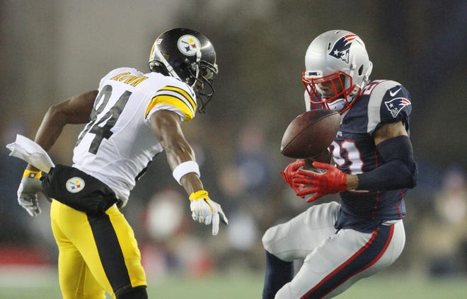 Malcolm Butler breaks up a pass intended for Antonio Brown of the Steelers in the AFC Championship Game.