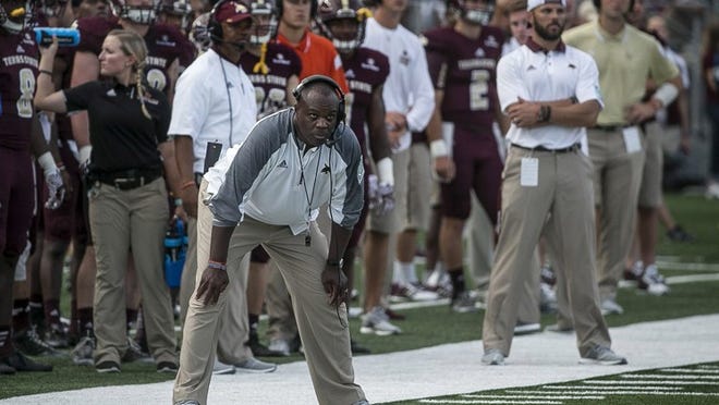 Texas State head coach, Everett Withers on the sideline watches action against Houston in the first half of non-conference NCAA football game held at Bobcat Stadium in San Marcos, Texas, on Saturday, Sept. 24, 2016. (AUSTIN AMERICAN-STATESMAN / RODOLFO GONZALEZ)