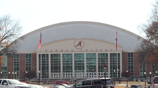 Alabama gymnastics returns home to Coleman Coliseum this Friday at 7:30 p.m., taking on the Auburn Tigers. This weekend welcomes alumni, for the annual alumni meet, where former gymnast will be recognized. (George Hill/Staff)
