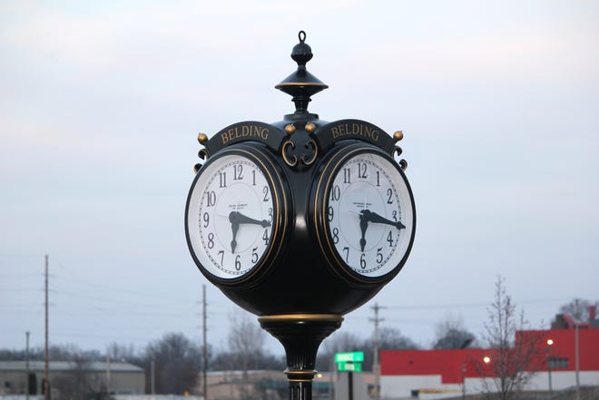 The clock, which was donated in memory of Robert “Bob” Leppink. [DARCY MEADE/IONIA SENTINEL-STANDARD]