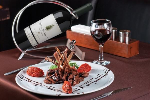 Lamb Chops and Red Wine: A Perfect Easter Pairing