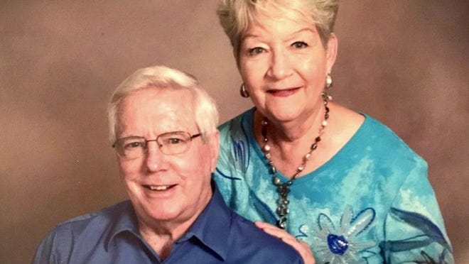Ken and Peggy Hoffman (Courtesy Lockhart school district)