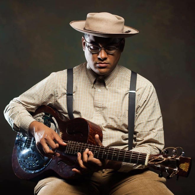 Dom Flemons will perform Saturday at The Spinning Jenny in Greer.