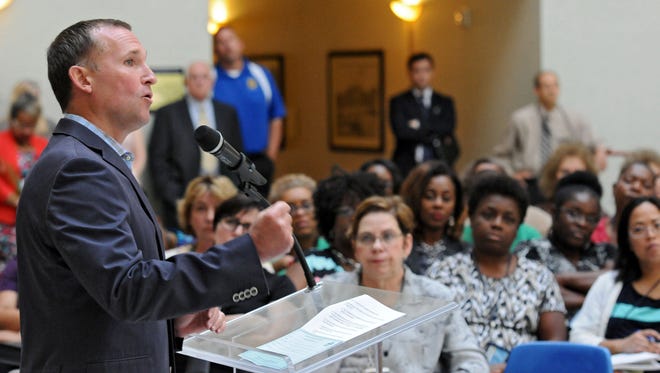 Mayor Lenny Curry kicked off a series of meetings hosted for City of Jacksonville employees about his view on the City pension crisis in June. (Bob Mack/The Florida Times-Union)