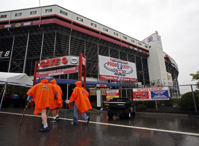 Fans arrive at Bristol Motor Speedway before a NASCAR Monster Energy NASCAR Cup Series auto race, Sunday, April 23, 2017, in Bristol, Tenn. [WADE PAYNE / ASSOCIATED PRESS]