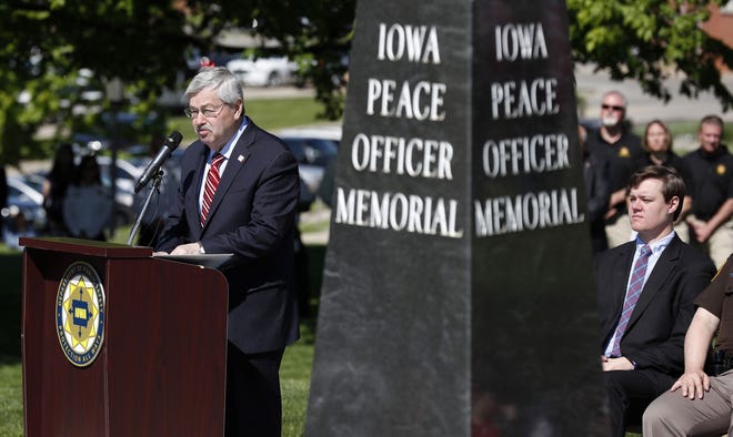Iowa Gov. Terry Branstad speaks during the Iowa Peace Officer Memorial Ceremony, Friday, May 5, 2017, in Des Moines, Iowa. The ceremony honors Iowa peace officers who have died in the line of duty. (AP Photo/Charlie Neibergall)