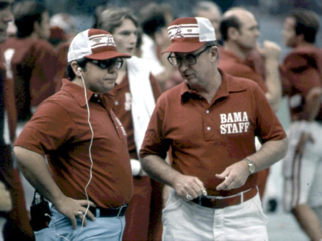 1-1-1980 -- New Orleans, La -- Alabama won the 1979 National Championship after beating Arkansas by a score of 24-9 in the Sugar Bowl in New Orleans, La. Bear Bryant coached the win over Arkansas coach Lou Holtz. (Tuscaloosa News / Robert Sutton) Jim Goosetree (rt)