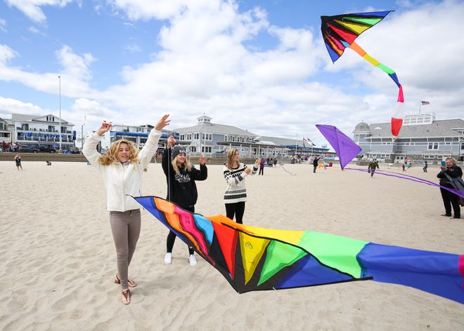 Exeter Hospital's 9th annual Kites Against Cancer event will take place Sunday, May 21 at Hampton Beach.