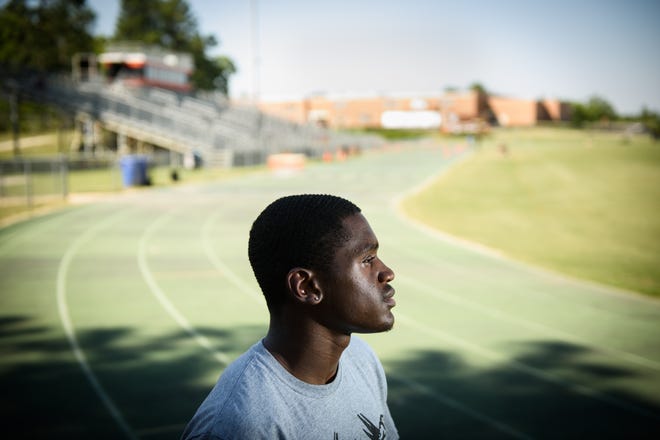 South View sprinter Xavier Mfikwa will compete for state titles in the 200 and 4x400 events Saturday. [ANDREW CRAFT/THE FAYETTEVILLE OBSERVER]