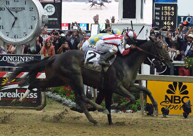 Cloud Computing (2) edges Classic Empire to win the Preakness on Saturday.