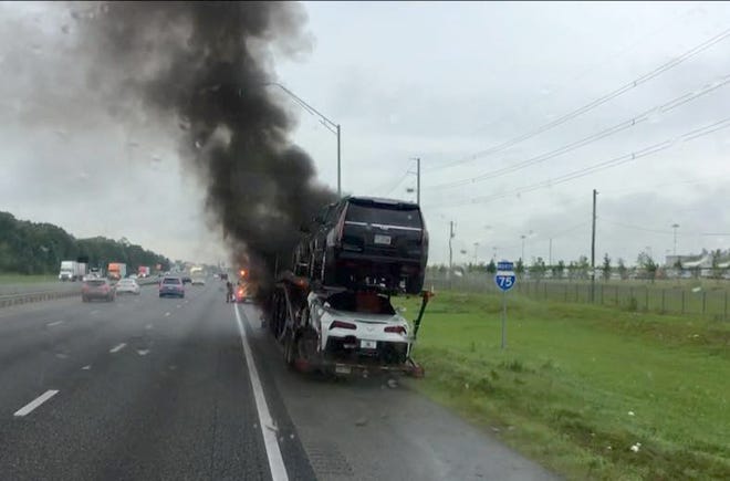 A transport rig and a couple of vehicles were damaged in a fire on Interstate 75 northbound in Ocala. [Photo courtesy of OFR]