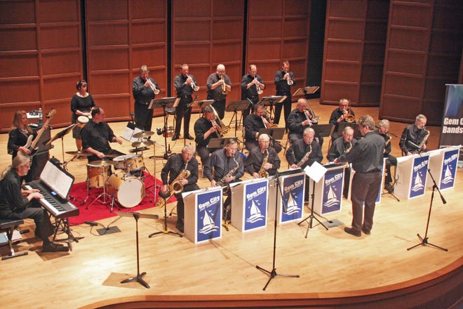 BEST BET



Music series continues



As part of the Sounds of Summer Music Series, hear a concert by Gem City Jazz Ensemble, Monday, 7 to 8 p.m., at Perry Square Stage, 600 State St. The concert is free. For more information, visit www.facebook.com/gemcitybands. [CONTRIBUTED PHOTO]