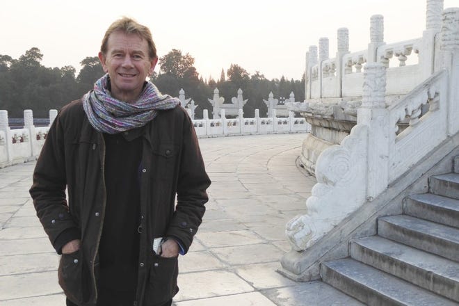 Michael Wood at the Temple of Heaven. STORY OF CHINA "Ancestors" ON PBS.