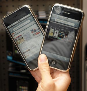 The original Apple iPhone, sold in 2007. [Daily News File Photo/Shane Gerardi]
