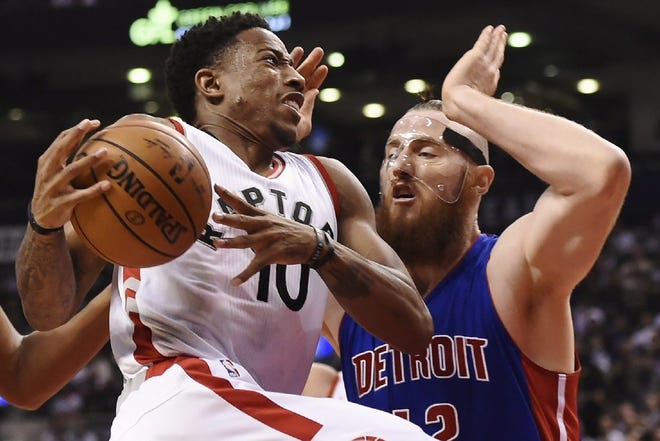 Aron Baynes, right, averaged 4.9 points and 4.4 rebounds per game last season with Detroit.