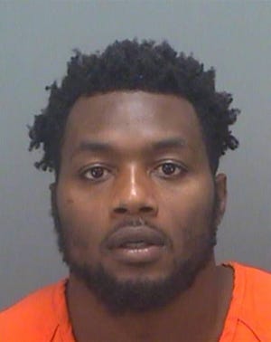 Defensive end Dante Fowler, Jr. was arrested last night in St. Petersburg and released hours later on bond. (Booking photo)