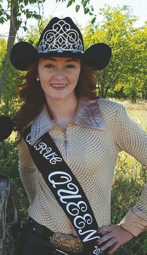 Summer Collins of Oolagah Mustang Round Up Club was the 2017 Cavalcade Queen.