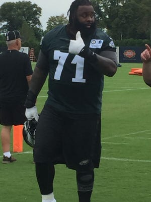 Eagles left tackle Jason Peters took rookie defensive end Derek Barnett aside after Saturday's practice was helping Barnett work on a spin move.