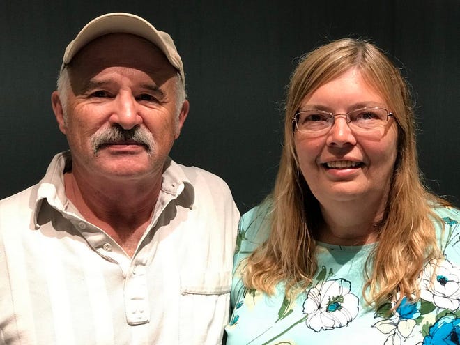 Dean and Grace Knapton