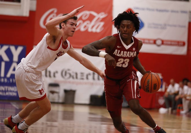 Freshman John Petty scored a game-high 22 points and made six of eight three-point attempts to lead the University of Alabama men's basketball team to a 96-57 exhibition win over McGill University in Montreal. [Photo/The University of Alabama]