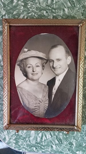 Jacob Brodman met his first wife, Anya, a fellow Holocaust survivor, on a ship bound for New York after World War II. They moved to Sarasota in the 1970s. [PHOTO COURTESY OF THE BRAVIN FAMILY]
