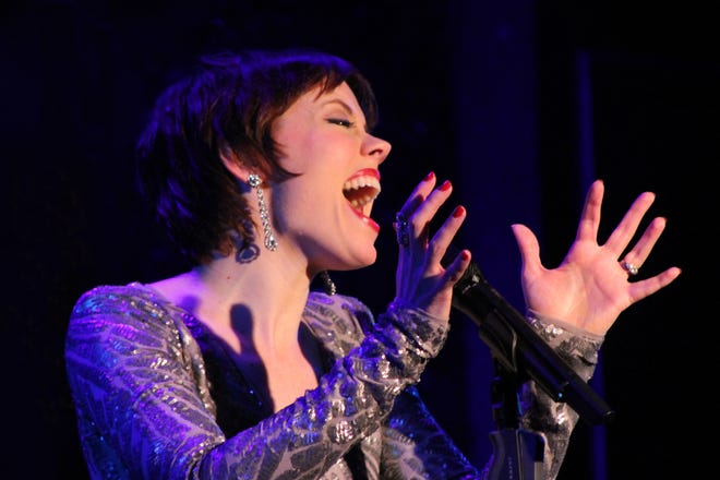Award-winning cabaret singer Carole J. Bufford presents her new show "Roar! The Music of the 1920s and Beyond" at Florida Studio Theatre's Court Cabaret. [Gio Molla photo]