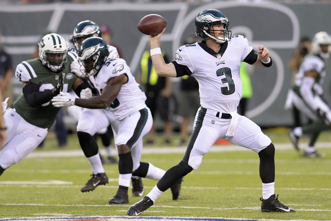 Eagles quarterback Matt McGloin, shown throwing a pass against the New York Jets during the first half  Thursday, Aug. 31, 2017, in East Rutherford, N.J., was releaed by the team on Friday.