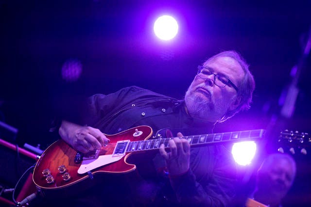 REELING IN THE YEARS — Steely Dan’s Walter Becker performs on Day 1 of the Coachella Valley Music and Arts Festival at the Empire Polo Grounds in Indio, Calif., on Friday, April 10, 2015. (Brian van der Brug/Los Angeles Times/TNS)