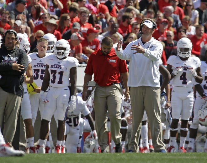 Owls head coach Lane Kiffin will be looking for his win at FAU this Saturday. [AP Photo/Aaron Gash]