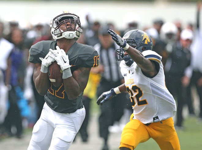 Bethune-Cookman's Jawill Davis (17) had 138 yards and a touchdown in last week's win. [News-Journal/NIGEL COOK]