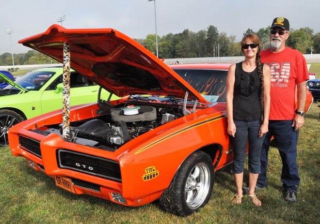 John and Nickie Miller from Wyalusing, Pa. own this gorgeous 1969 Pontiac GTO tribute. It’s flawless in every manner and one of the nicest 1969 GTO’s our columnist has seen in person. [Photo by Tom Warren]
