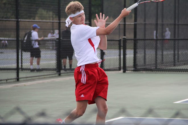 The number one singles player for Coldwater, Porter Skidmore, took a big win over Harper Creek Wednesday.



JESSICA KRZYZANSKI PHOTO