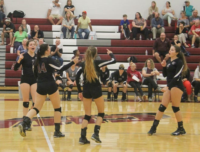 The Union City Lady Chargers celebrate a kill versus Reading Tuesday.



TROY TENNYSON PHOTO