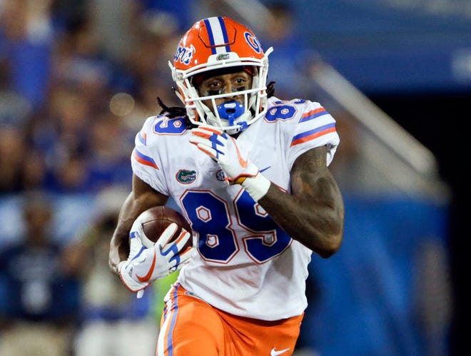 Florida coach Jim McElwain expects to be without wide receiver Tyrie Cleveland against LSU on Saturday. (AP Photo/David Stephenson, File)