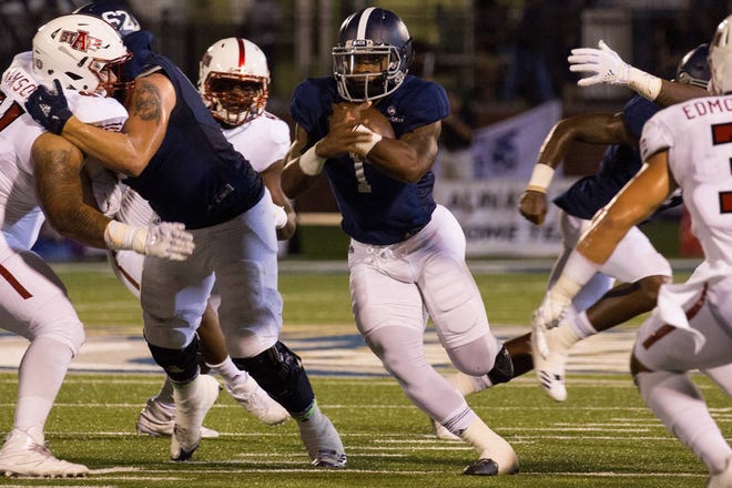 Georgia Southern’s L.A. Ramsby (No. 1) sets up a field goal with a second quarter run. (Photo by Ben Brengman/for the Savannah Morning News)