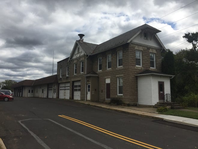 A new ice cream shop and municipal parking lot is expected at the site of the former Chalfont Fire Department after council unanimously approved a lease agreement Tuesday with Chalfont Creamery, LLC. (Christopher Ullery)