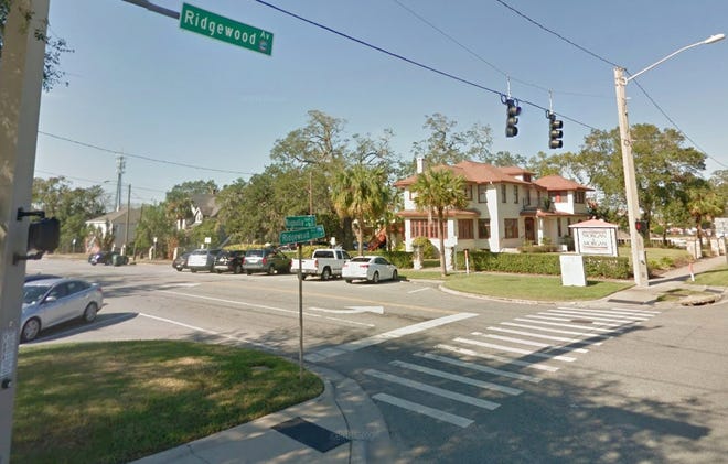 A pedistrian was struck and killed at South Ridgewood and Magnolia avenues in Daytona Beach on Thursday. [Google]
