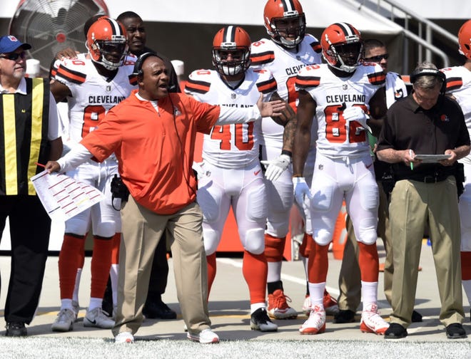 Cleveland Browns head coach Hue Jackson reacts during the first half of a game against the Pittsburgh Steelers, in Sept. 2017, in Cleveland. (AP Photo/David Richard)