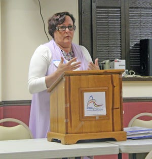 Kim Hemker outlines the needs of the Branch County Coalition Against Domestic Violence to members of Altrusa International of Branch County on Wednesday. CHRISTY HART-HARRIS PHOTOS