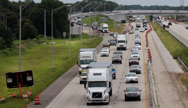 Looking south at the north bound traffic on I-95 from the Bellevue overpass in Daytona Beach Wednesday September 6, 2017. [NEWS-JOURNAL/Jim Tiller]